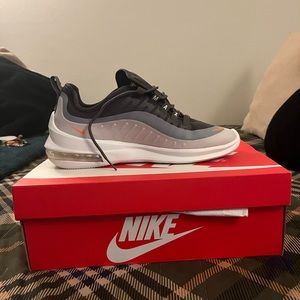Mens NIKE AIR MAX AXIS